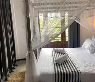Mirissa Hotel | MobyDick House