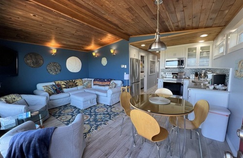 Moclips House | Moclips Sand Dollar Beach House - Beautiful Beach Front Home