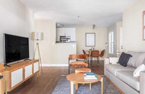 Old Mountain View Apartment | Mod Mountain View 2BR w/Gym, Pool, Downtown Location, by Blueground