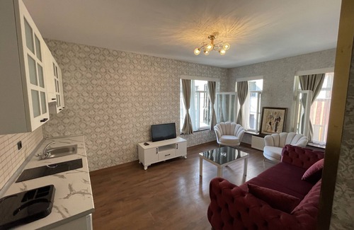 Moda Apartment | Moda Suit