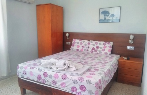 Aydincik Hotel | Modamotel