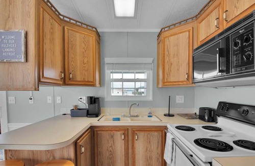 Sneads Ferry RV Rental | Model Home near Camp Lejeune with Water View