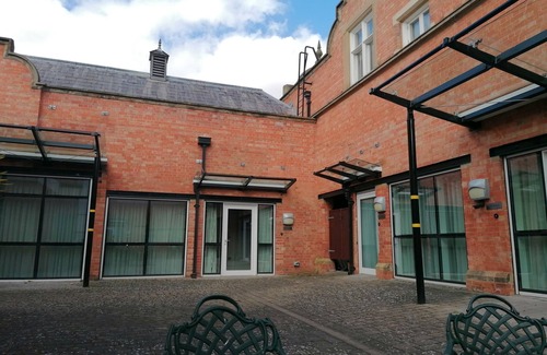 Stratford-upon-Avon Apartment | Modern 1 Bedroom Apartment in Stratford upon Avon
