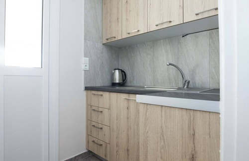 Athens Apartment | Modern 1 Bd Balcony Apt in Kato Patisia