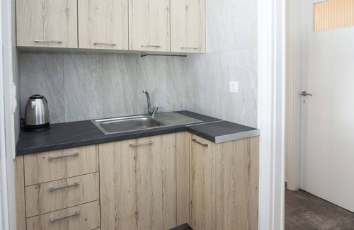 Athens Apartment | Modern 1 Bd Balcony Apt in Kato Patisia