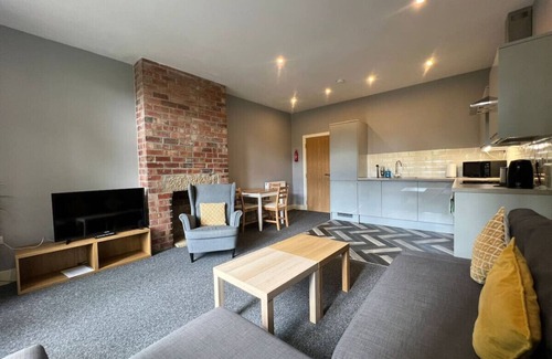 Chapeltown Condo | Modern 1 bed apartment on edge of city centre (3)