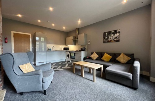 Chapeltown Condo | Modern 1 bed apartment on edge of city centre (3)
