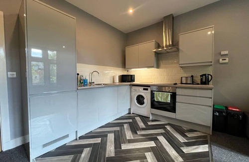 Chapeltown Condo | Modern 1 bed apartment on edge of city centre (3)
