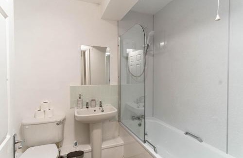 Whitehaven Apartment | Modern 1 Bed Harbour-side Apartment in Whitehaven