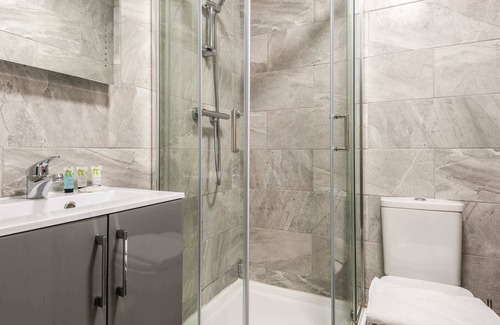 Barnsley Apartment | Modern 1 Bedroom Apartment in Barnsley