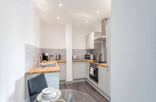 Leeds Apartment | Modern 1 Bedroom Apartment, Leeds