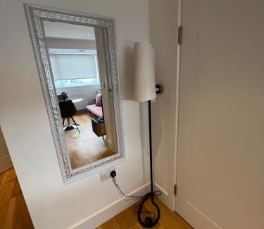 Fairfield Apartment | Modern 1 bedroom apartment in the center of Croydon
