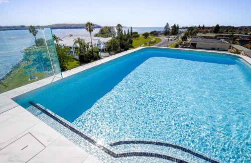 Batemans Bay Apartment | Modern 1-Bedroom Apt with Sweeping Water Views