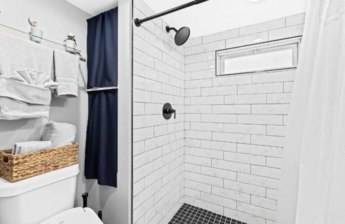 Plymouth Apartment | Modern 1 Bedroom Lower-Level Apartment in Plymouth