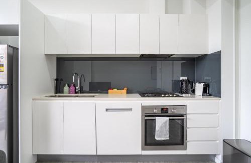 Annandale Apartment | Modern 1-Bedroom Retreat