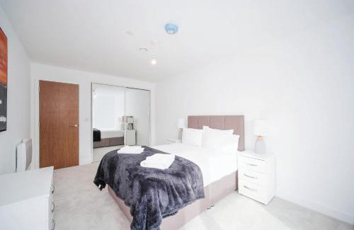 Bracknell Apartment | Modern 1Bed Apt with Parking - Grand Exchange Bracknell