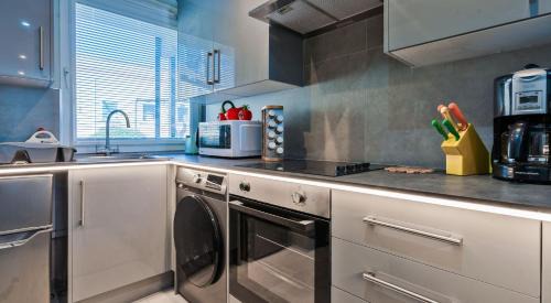 Westbourne Green Apartment | Modern 1BR Apartment 4 Guests Central Stay