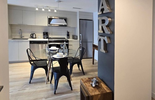 Ville-Marie Apartment | Modern 1BR Apt with Stunning Views and Pool Access
