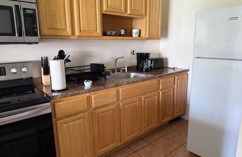 Elkins Park Apartment | Modern 1BR Retreat in Elkins Park Monthly Discount