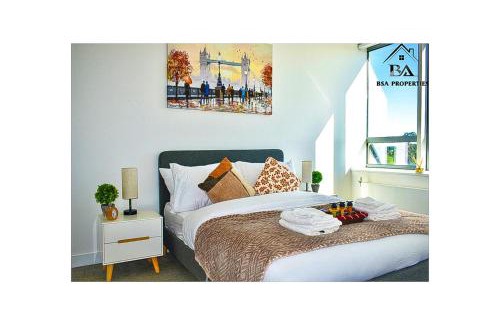 Bracknell Apartment | Modern 2 Bed 2 Bath Bracknell with Free Parking