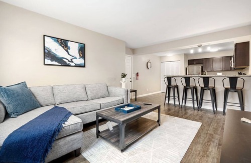 University District Apartment | Modern 2 Bed Apartment in the Heart of Columbus