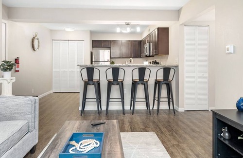 University District Apartment | Modern 2 Bed Apartment in the Heart of Columbus