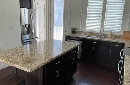 Daybreak House | Modern 2 bed Daybreak Townhome Near Oquirrh Lake!