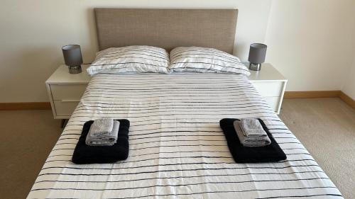 Southend-on-Sea Apartment | Modern 2 bed flat with balcony