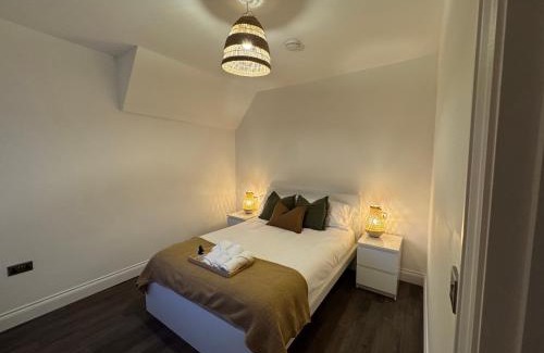 Northampton Apartment | Modern 2 Bed Flat in Northampton