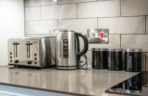 Canning Town Apartment | Modern 2 bed Flat Near O2 & Canary Wharf