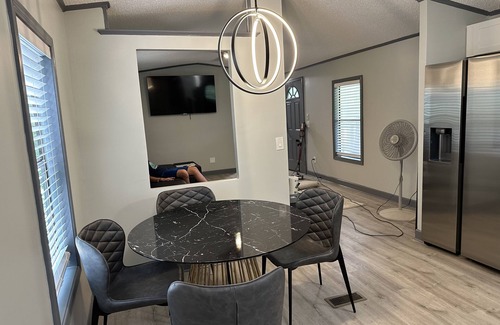 Gainesville House | Modern 2 bed Home 10 mins from Dtown Gainesville