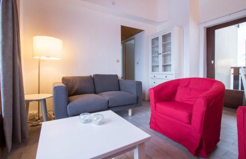 Thollon-les-Memises Apartment | Modern 2 bedroom apartment with lake view, close to cablecar, ski slopes, restaurants and Lake Geneva