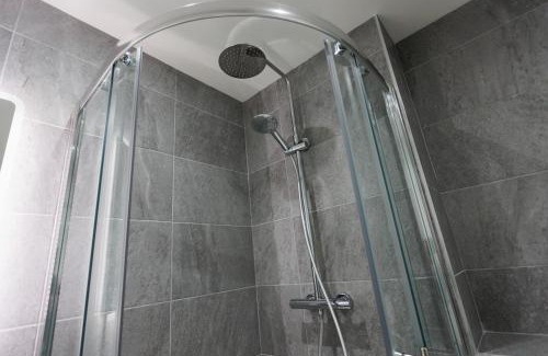 Ormeau Apartment | Modern 2 Bedroom Apt in Belfast