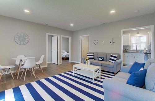 Vermilion House | Modern 2 Bedroom Cottage in Vermilion Countryside