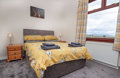 Brora House | Modern 2-Bedroom Cottage located in Brora