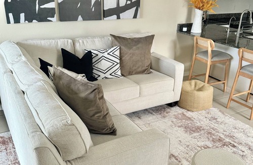 Sandy Ridge House | Modern 2-bedroom house located 1 mile from restaurants and retail stores.