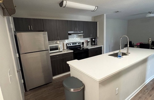 Tampa Apartment | Modern 2-Bedroom Retreat Near TPA Airport