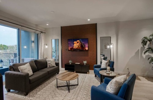 Security Acres Apartment | Modern 2-BR next to Old Town Scottsdale