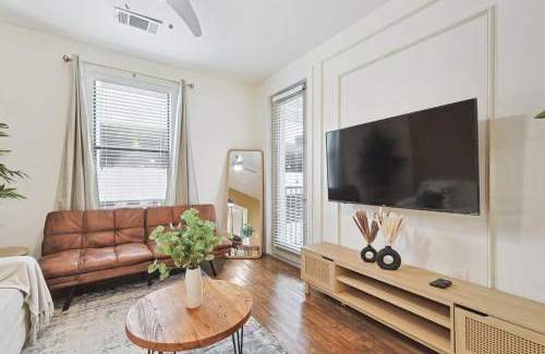 Frisco Apartment | Modern 2B2B Near Toyota HQ The Star Legacy West 2450