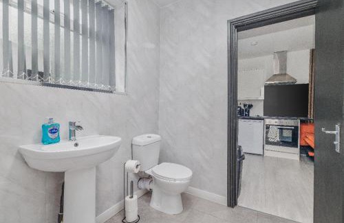 Sheldon Apartment | Modern 2BR Apartment Sheldon