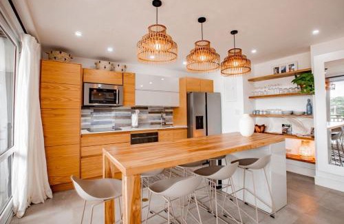Las Escobas del Venado Apartment | Modern 2BR CondoC32 in Playa Venao for Nomads