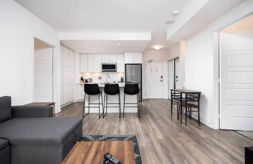 Innisfil Apartment | Modern 2BR Getaway in Innisfil Private Balcony BBQ