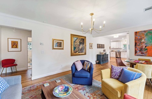 Savannah House | Modern 2BR Home Near Historic Savannah