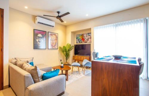 Colonia 5 de Diciembre House | Modern 2BR Near Beach & Boardwalk | Gym & BBQ