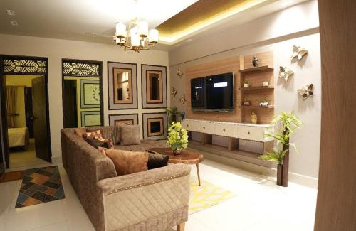 D.H.A. Apartment | Modern 2BR near Clifton Sea View 5min Netflix, Parking