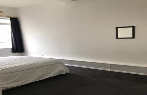 Bryanston and Dorset Square Apartment | Modern 3 Bed Spacious Apartment with High Ceilings. Opp London's Madame Tussaud