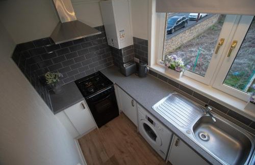 Galashiels Apartment | Modern 3 Bed Terrace