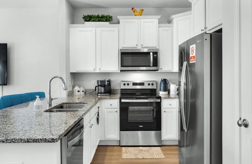 Thomas Drive House | Modern 3-bedroom Townhouse Minutes From the Beach!