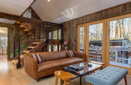 Londonderry Ski Chalet | Modern 3-bedroom A-frame in Londonderry, VT