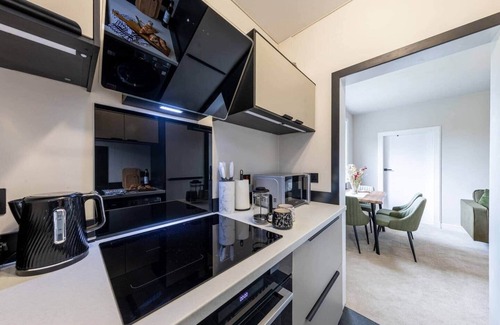 King's Park Apartment | Modern 3 Bedroom home in Kings Park